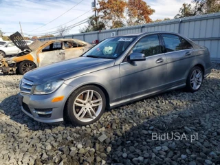 MERCEDES-BENZ C 300 4MATIC