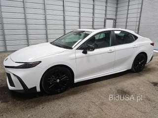 TOYOTA CAMRY SE