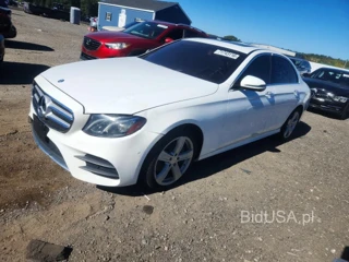 MERCEDES-BENZ E 300 4MATIC