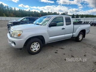 TOYOTA TACOMA BASE