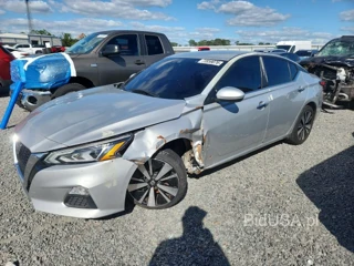 NISSAN ALTIMA SV