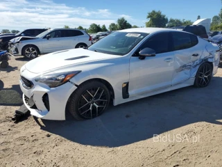 KIA STINGER PREMIUM