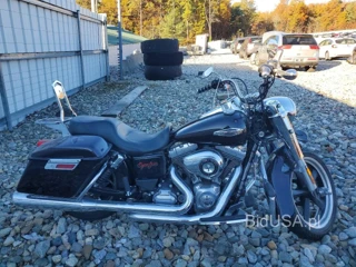 HARLEY-DAVIDSON FLD SWITCHBACK