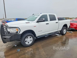 RAM 2500 TRADESMAN