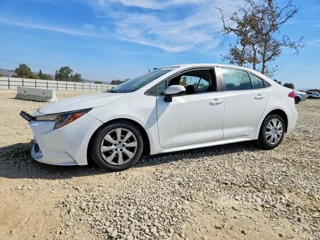 TOYOTA COROLLA LE