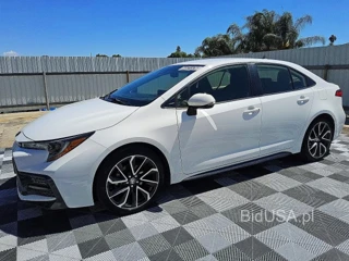 TOYOTA COROLLA SE
