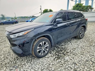 TOYOTA HIGHLANDER XLE