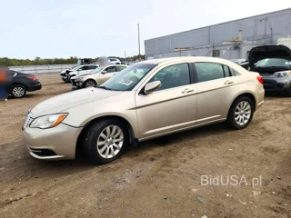 CHRYSLER 200 TOURING