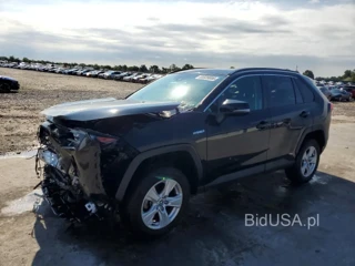 TOYOTA RAV4 HYBRID XLE