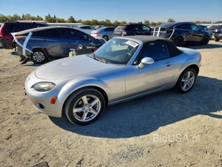 MAZDA MX-5 MIATA