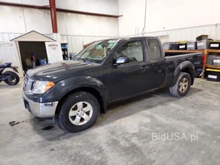 NISSAN FRONTIER SV V6