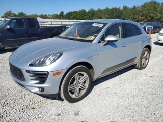 PORSCHE MACAN S