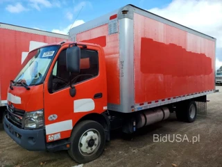 HINO 195