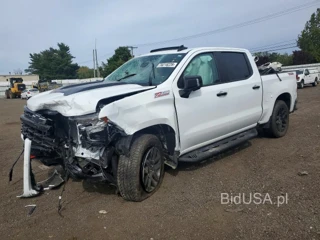 CHEVROLET SILVERADO K1500 LT TRAIL BOSS