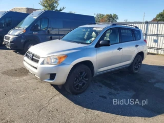 TOYOTA RAV4 BASE