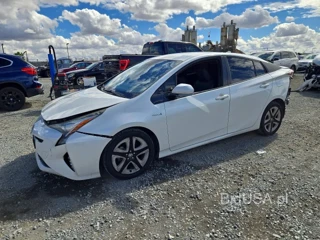 TOYOTA PRIUS FOUR TOURING