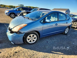 TOYOTA PRIUS BASE