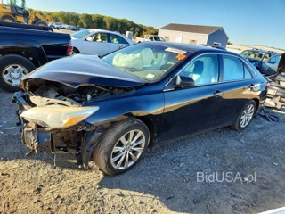 TOYOTA CAMRY XLE