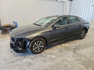 HYUNDAI SONATA HYBRID BLUE