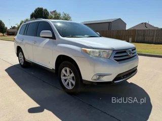 TOYOTA HIGHLANDER SE