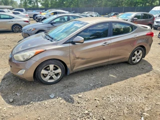 HYUNDAI ELANTRA GLS