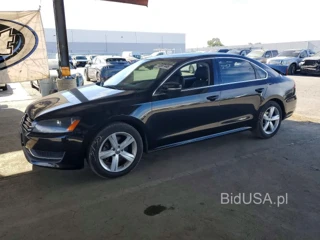 VOLKSWAGEN PASSAT SE