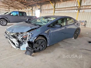 TOYOTA PRIUS LE
