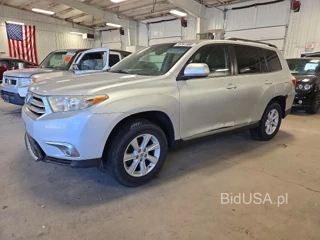 TOYOTA HIGHLANDER SE