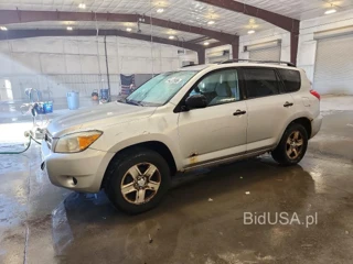 TOYOTA RAV4 BASE