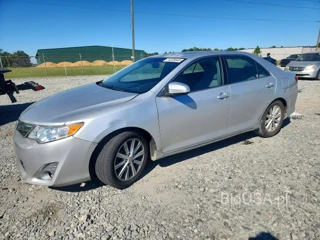 TOYOTA CAMRY XLE