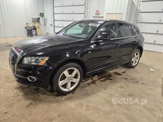 AUDI Q5 PREMIUM PLUS