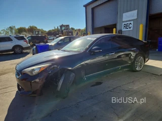 KIA STINGER BASE