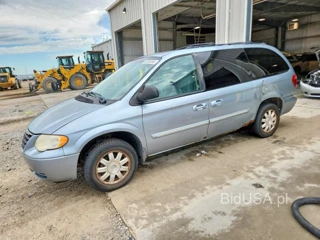 CHRYSLER TOWN & COUNTRY TOURING
