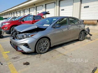 KIA FORTE GT LINE