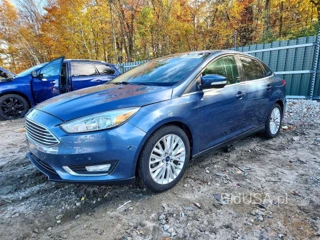 FORD FOCUS TITANIUM