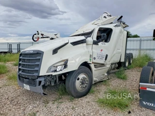 FREIGHTLINER CASCADIA