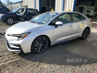 TOYOTA COROLLA HYBRID SE
