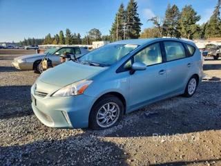 TOYOTA PRIUS V THREE