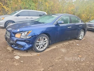 NISSAN MAXIMA S