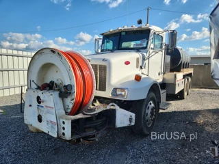 PETERBILT 330