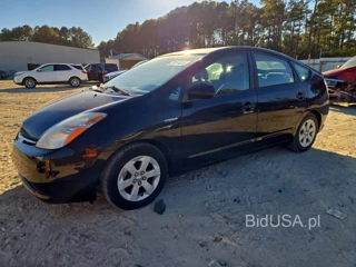 TOYOTA PRIUS BASE