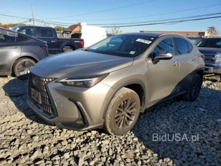 LEXUS NX 350H PREMIUM