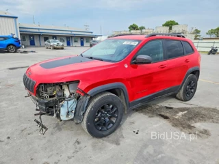 JEEP CHEROKEE TRAILHAWK
