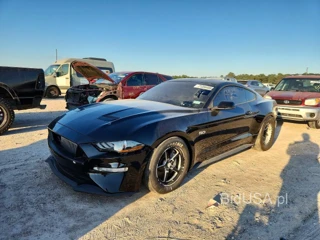 FORD MUSTANG GT
