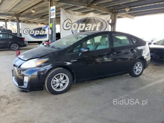 TOYOTA PRIUS IV
