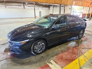 HYUNDAI ELANTRA HYBRID BLUE