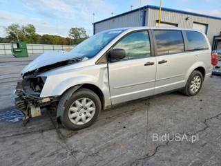 CHRYSLER TOWN & COUNTRY LX