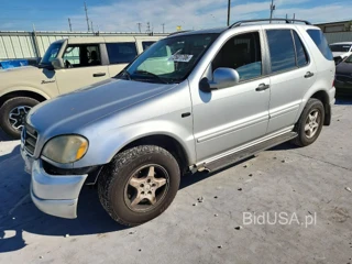 MERCEDES-BENZ ML 320