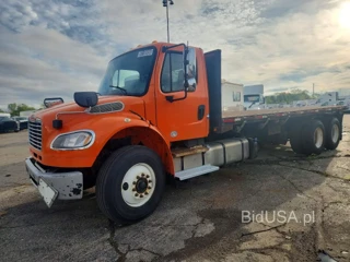 FREIGHTLINER M2