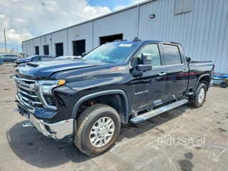 CHEVROLET SILVERADO K3500 LTZ